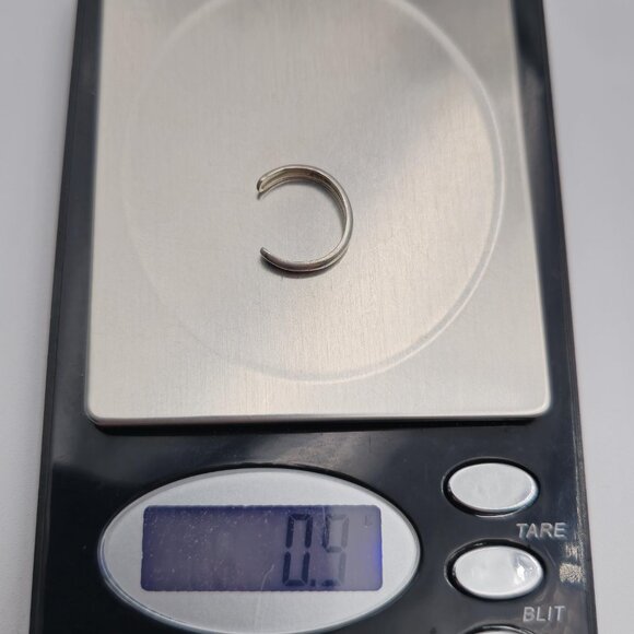 Size 3 Sterling Silver Plain Toe Ring A2907 - Picture 7 of 7